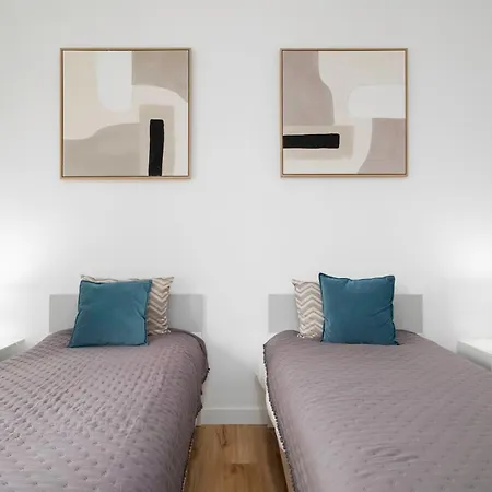 Ocean View Retreat 3 *